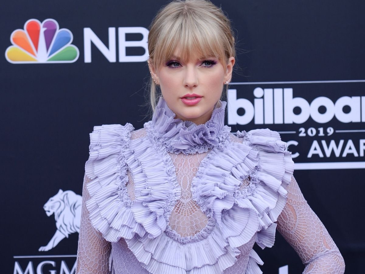 taylor-swift-is-world-s-highest-paid-celebrity-of-2019-stereogum