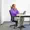 Malos hábitos en empleos de oficina que perjudican la salud – Bienestar y Salud