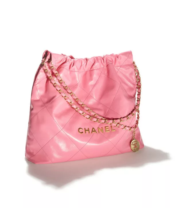 CHANEL 22 Large Handbag, Gallery posted by Amelix